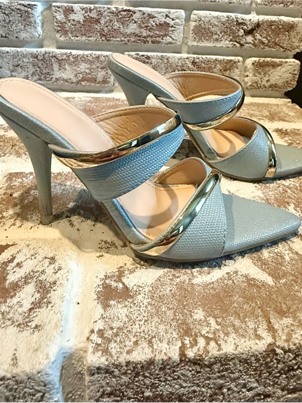 Chic Pointed Toe High Heel Mule in Light Blue with Gold Trim